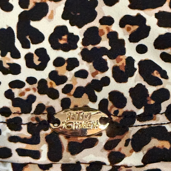 Betsey Johnson Rash Guard Leopard Print - Picture 8 of 8